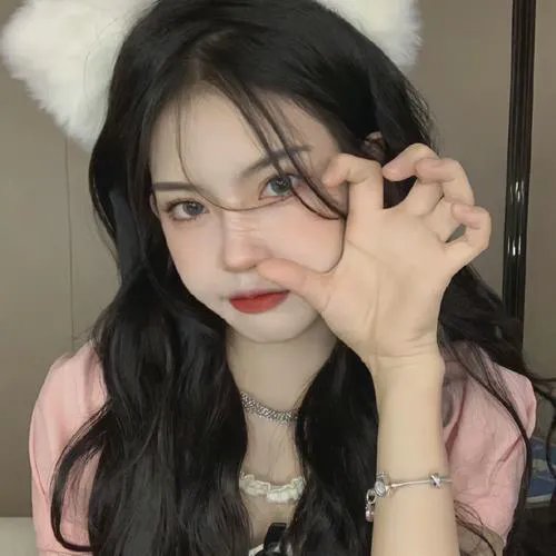 水瓶座女孩